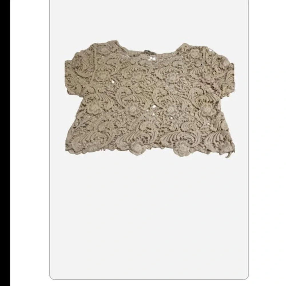 EXPRESS Beige‎ Crochet Lace Cropped Boho Short Sleeve cotton Top, coquette